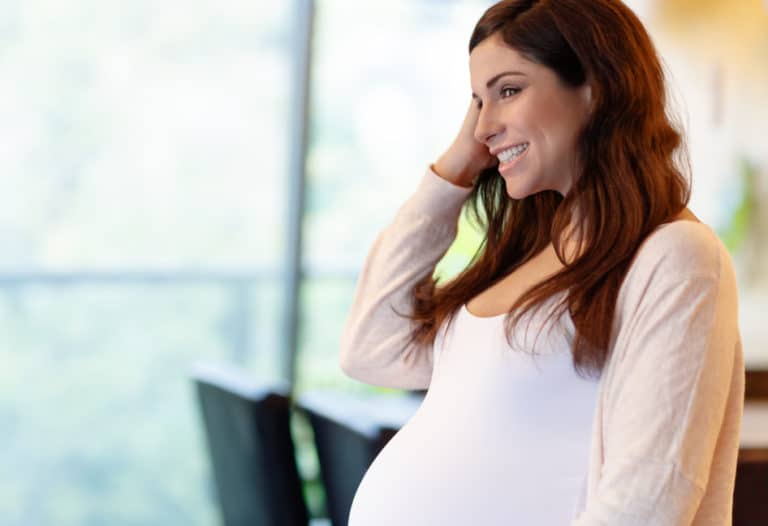 Quelques huiles essentielles pour les futures mamans - Corps et Santé